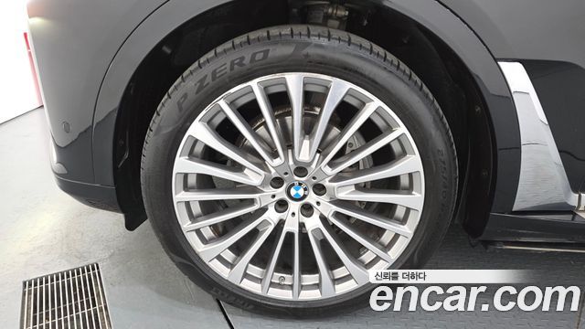 BMW X7 xDrive 30d Design Pure Excellent 7-Seater