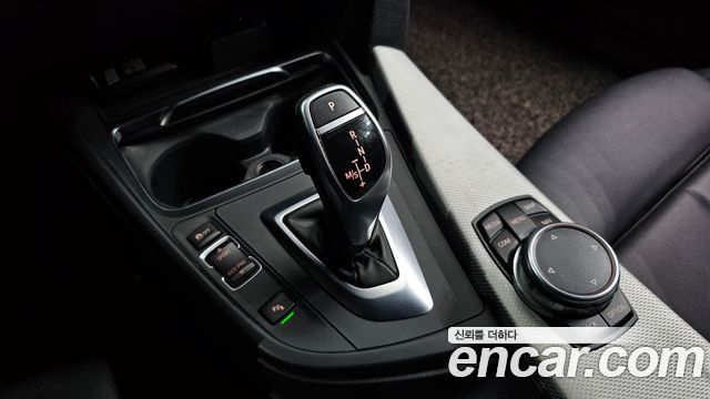 BMW 3-Series 320i M Sport