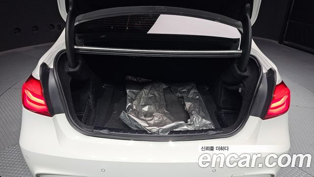 BMW 3-Series 320i M Sport