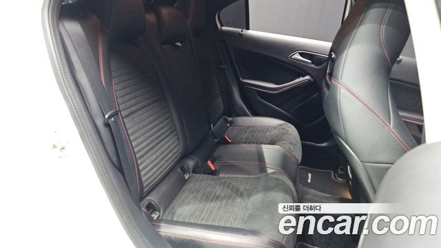 Mercedes-Benz A-Class A200 AMG Line