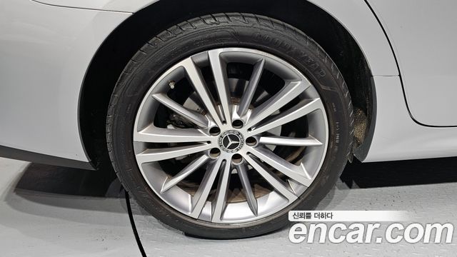 Mercedes-Benz CLS-Class CLS400d 4MATIC