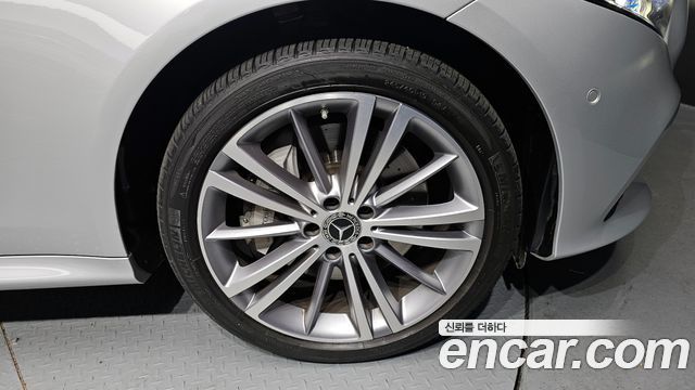 Mercedes-Benz CLS-Class CLS400d 4MATIC