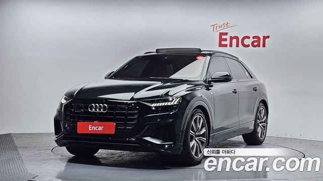 Audi Q8 55 TFSI Quattro Premium