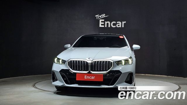 BMW 5Series (G60) 520i M Sport