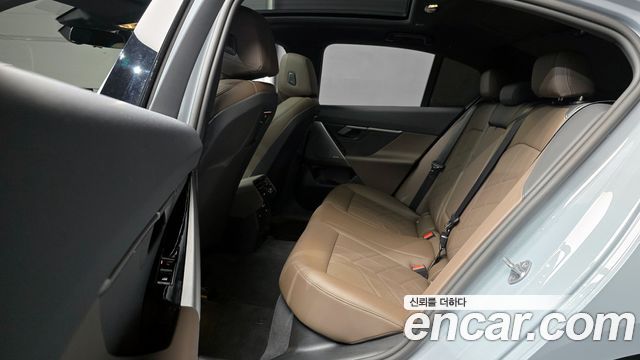 BMW 5Series (G60) 520i M Sport