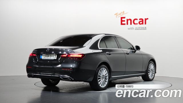 Mercedes-Benz E-Class W213 E220d 4MATIC Exclusive