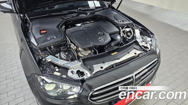Mercedes-Benz E-Class W213 E220d 4MATIC Exclusive