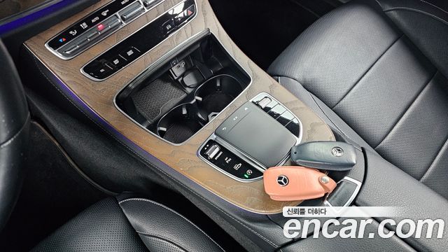 Mercedes-Benz E-Class W213 E220d 4MATIC Exclusive