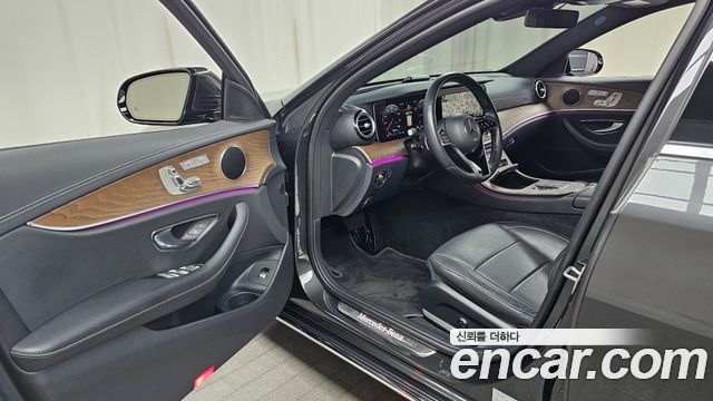 Mercedes-Benz E-Class W213 E220d 4MATIC Exclusive