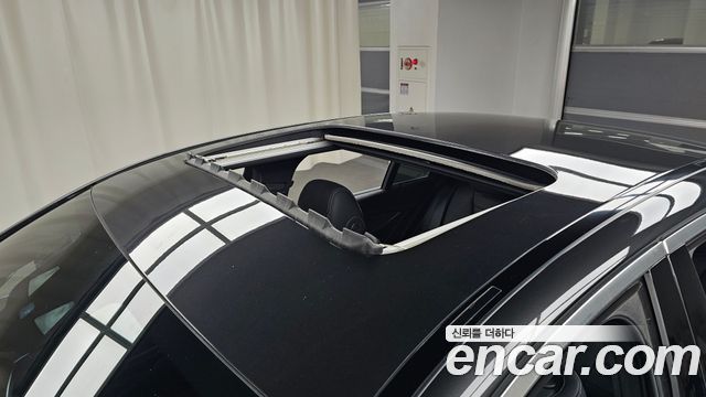 Mercedes-Benz E-Class W213 E220d 4MATIC Exclusive