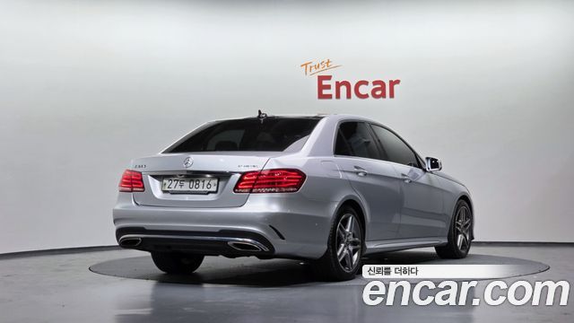 Mercedes-Benz E-Class E350 BlueTec 4MATIC