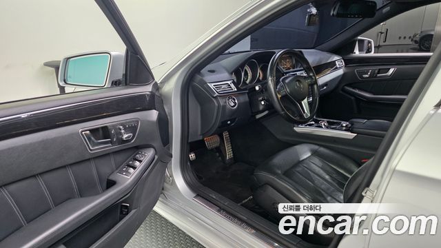 Mercedes-Benz E-Class E350 BlueTec 4MATIC