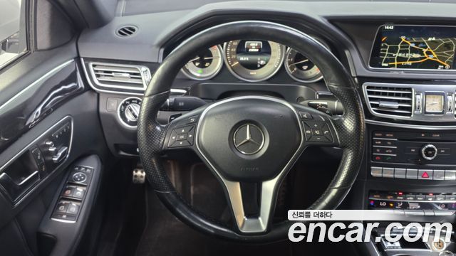 Mercedes-Benz E-Class E350 BlueTec 4MATIC