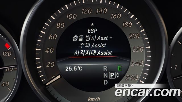 Mercedes-Benz E-Class E350 BlueTec 4MATIC