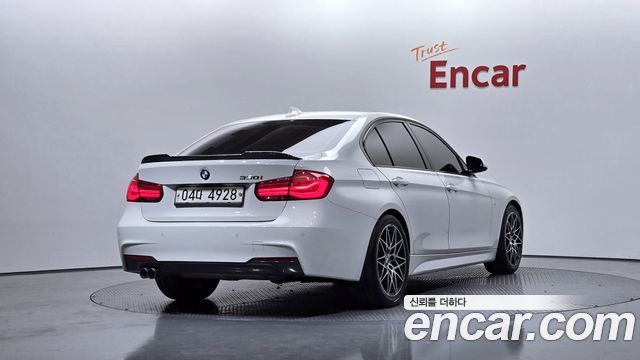 BMW 3-Series 330i M Sport