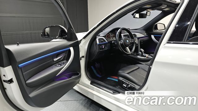 BMW 3-Series 330i M Sport