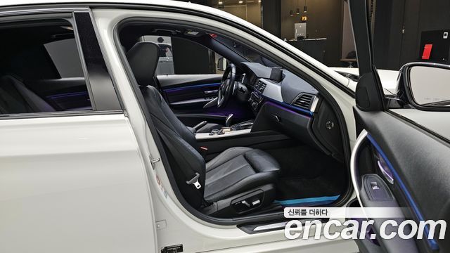 BMW 3-Series 330i M Sport