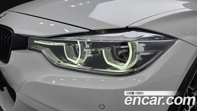 BMW 3-Series 330i M Sport