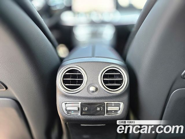 Mercedes-Benz E-Class E350 4MATIC AMG Line