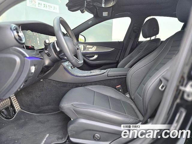 Mercedes-Benz E-Class E350 4MATIC AMG Line
