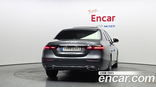 Mercedes-Benz E-Class E250 Avantgarde