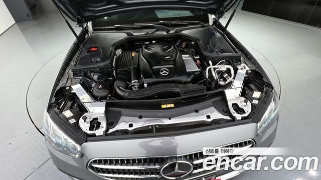 Mercedes-Benz E-Class E250 Avantgarde