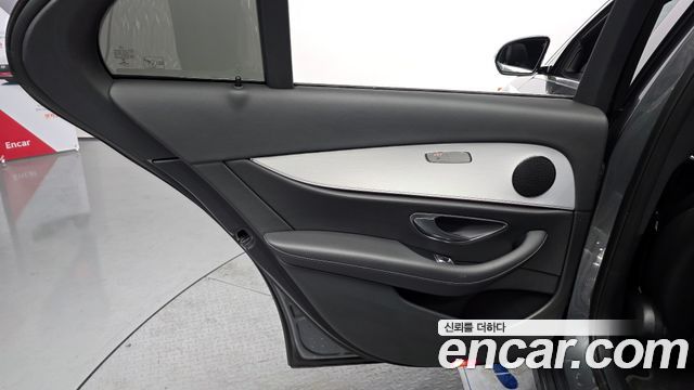 Mercedes-Benz E-Class E250 Avantgarde