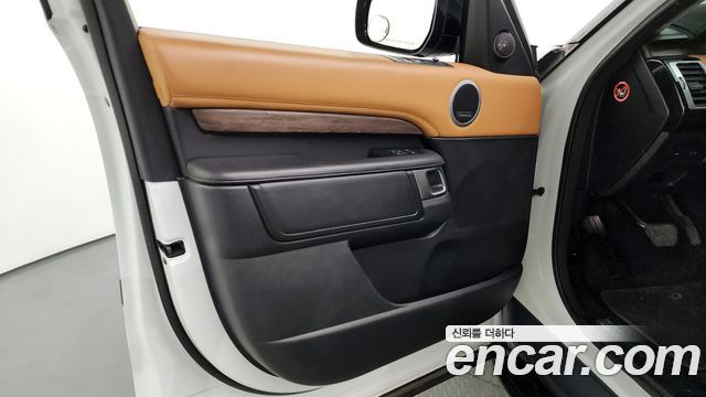Land Rover Discovery 3.0 SD6 HSE Luxury