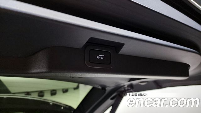 Land Rover Discovery 3.0 SD6 HSE Luxury