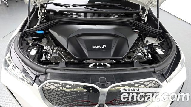 BMW iX1 xDrive 30 M Sport