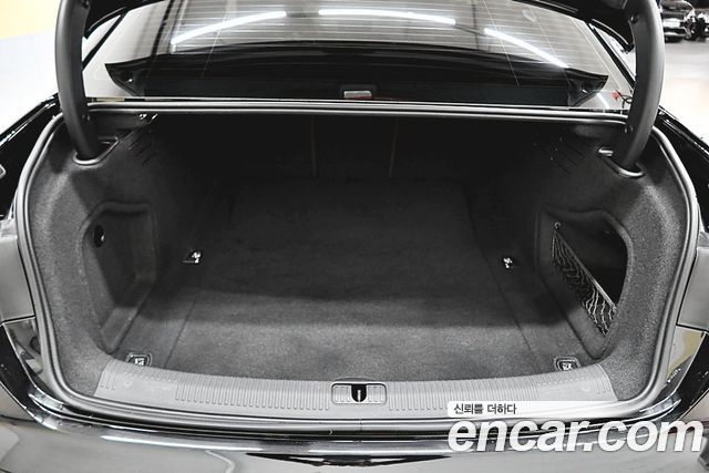 Audi A4 40 TFSI Premium