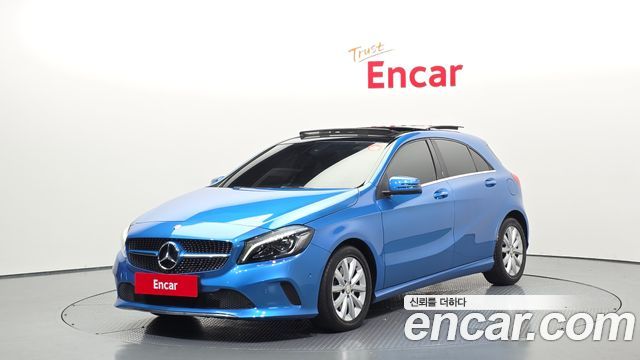 Mercedes-Benz A-Class A200