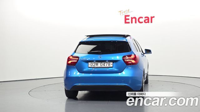 Mercedes-Benz A-Class A200