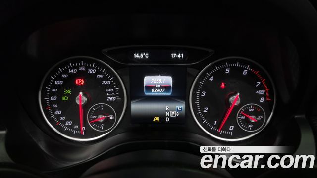 Mercedes-Benz A-Class A200