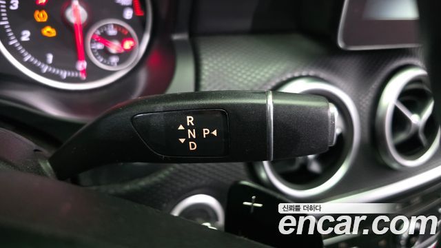 Mercedes-Benz A-Class A200
