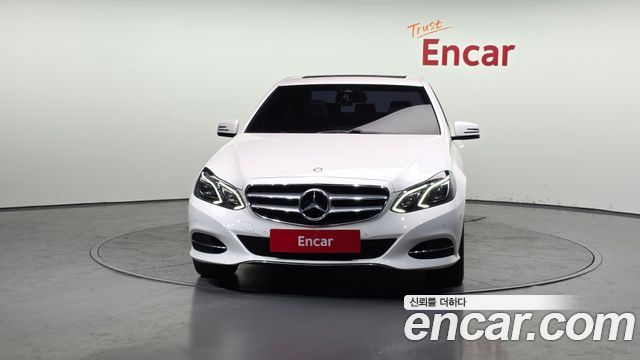 Mercedes-Benz E-Class E200 Avantgarde