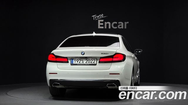 BMW 5-Series 530i Luxury