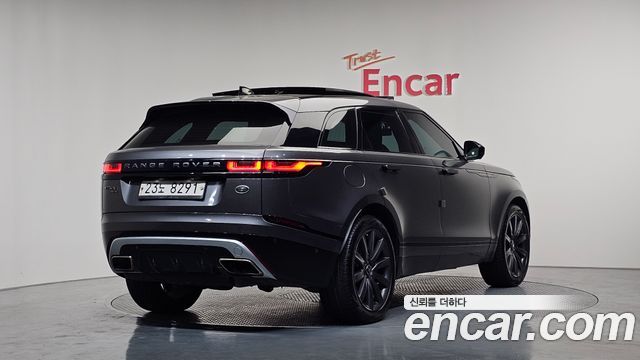 Land Rover Range Rover Velar 3.0 D300 R-Dynamic HSE