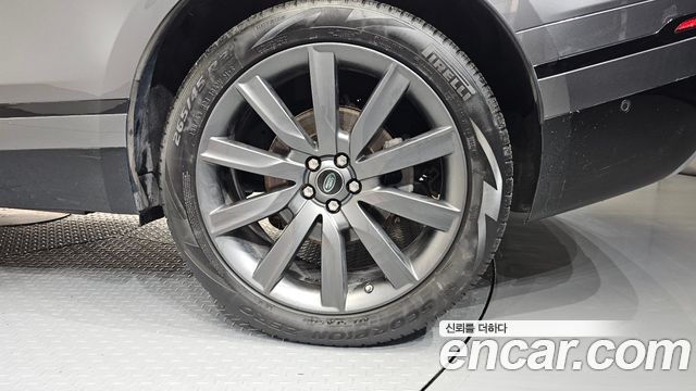 Land Rover Range Rover Velar 3.0 D300 R-Dynamic HSE