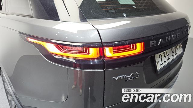 Land Rover Range Rover Velar 3.0 D300 R-Dynamic HSE