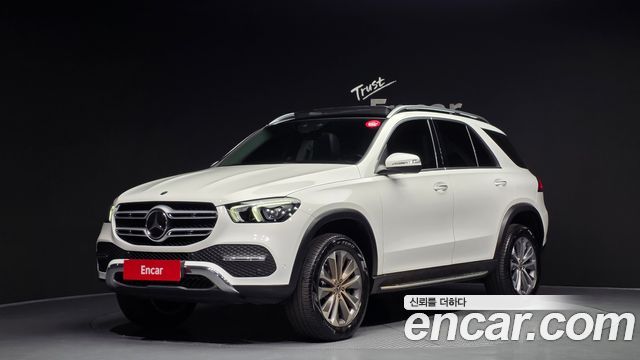 Mercedes-Benz GLE-Class GLE300d 4MATIC