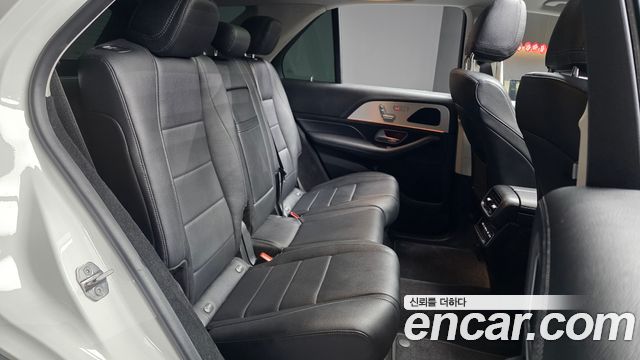Mercedes-Benz GLE-Class GLE300d 4MATIC