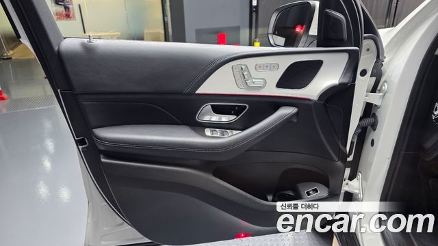Mercedes-Benz GLE-Class GLE300d 4MATIC