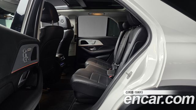 Mercedes-Benz GLE-Class GLE300d 4MATIC
