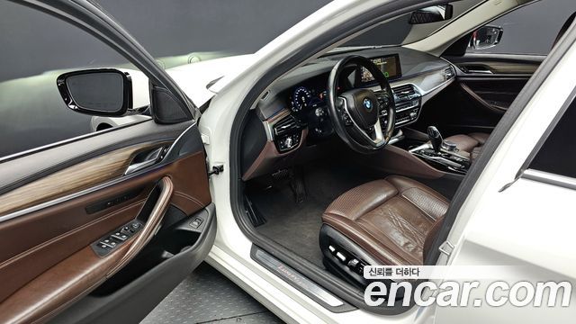 BMW 5Series (G30) 520d Luxury Plus