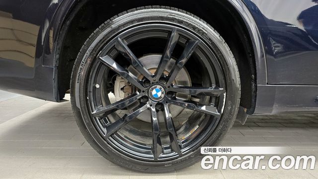 BMW X5 xDrive M50d