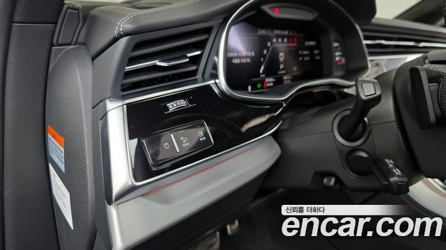 Audi Q7 55 TFSI Quattro Premium