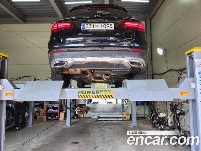 Mercedes-Benz GLC-Class GLC220 d 4MATIC Premium