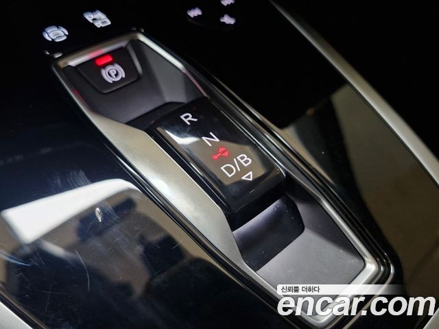 Audi Q4 e-tron 40 Premium