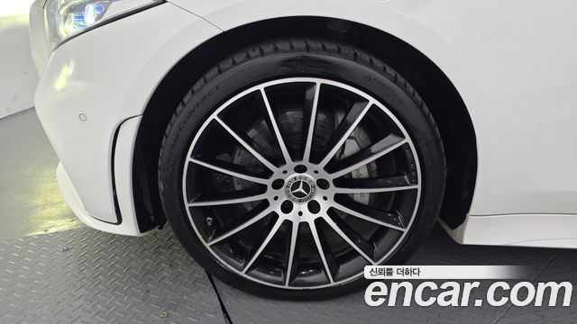 Mercedes-Benz CLS-Class CLS400d 4MATIC AMG Line